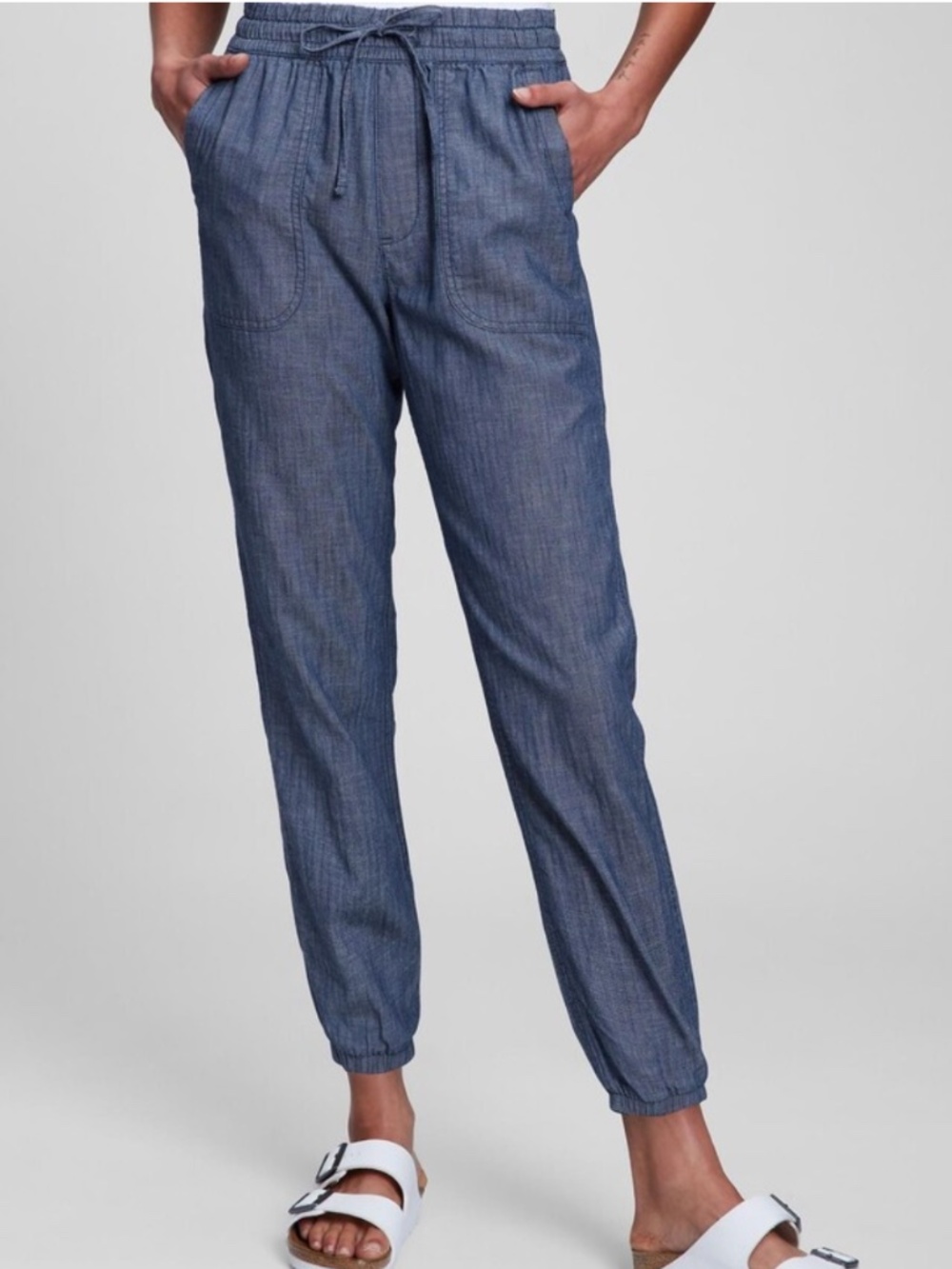 GAP Denim Elastic Drawstring Utility Joggers Pants Blue Chambray Size Large